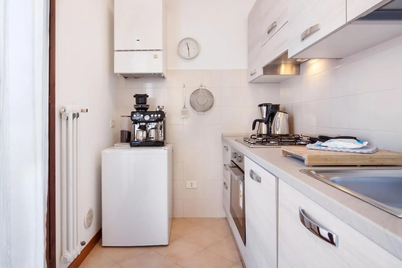 Apartment Bella Sathea Torri Del Benaco
