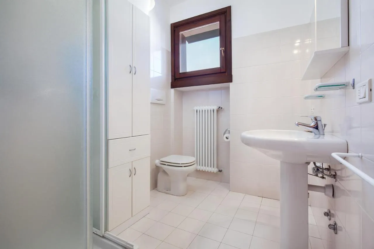 Apartment Bella Sathea Torri Del Benaco