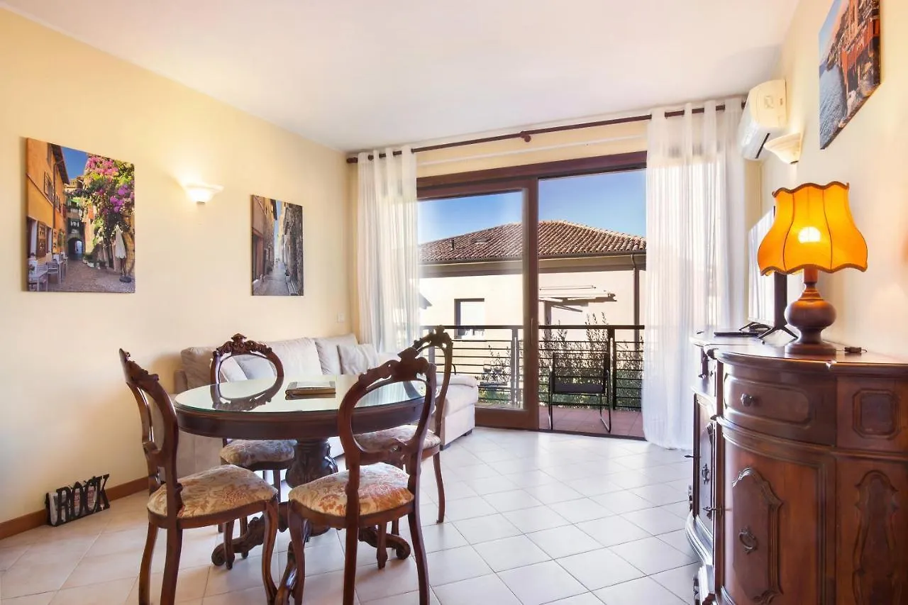 Apartment Bella Sathea Torri Del Benaco