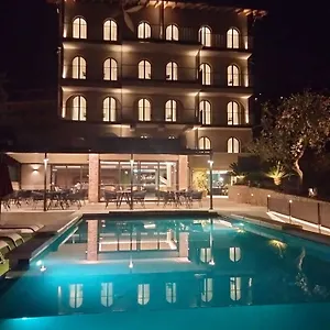 Ristorante Al Caminetto Worldhotels Crafted Adults Only Hotel